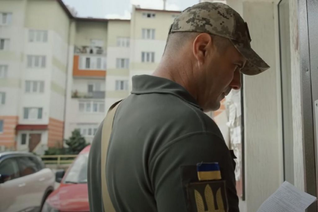 У Раді пропонують ввести кримінальну відповідальність за "бусифікацію" У Раді пропонують ввести кримінальну відповідальність за "бусифікацію"