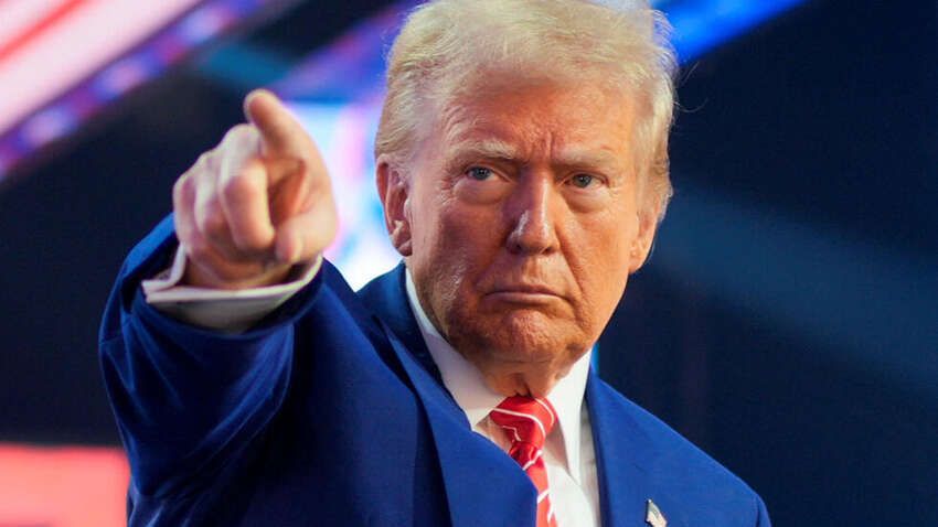 Трамп наказав бомбити Іран: США завдали ударів після збиття американського гелікоптера Трамп наказав бомбити Іран: США завдали ударів після збиття американського гелікоптера