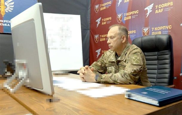 Україна переважає росіян у дронах - Сирський Україна переважає росіян у дронах - Сирський
