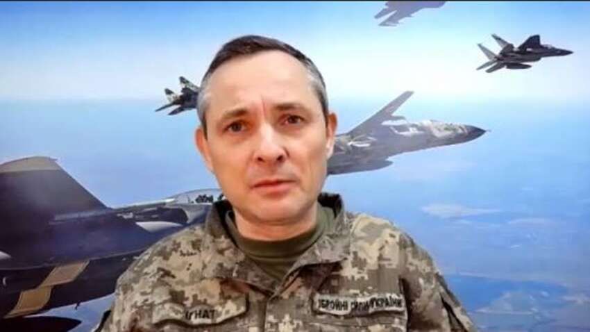 Ігнат закликав не публікувати в соцмережах фото уламків ракет: що задумала Росія Ігнат закликав не публікувати в соцмережах фото уламків ракет: що задумала Росія