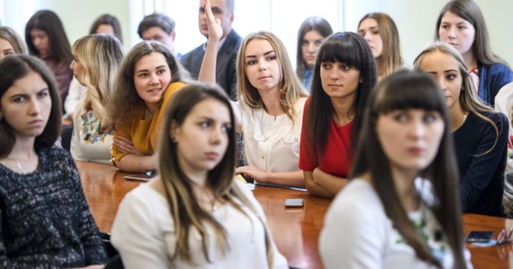 Хто з і студентів в Україні може отримати 10 тисяч гривень стипендії Хто з і студентів в Україні може отримати 10 тисяч гривень стипендії