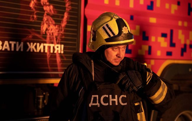 У Харкові через удар КАБами пошкоджено понад 40 будинків, є постраждалі У Харкові через удар КАБами пошкоджено понад 40 будинків, є постраждалі
