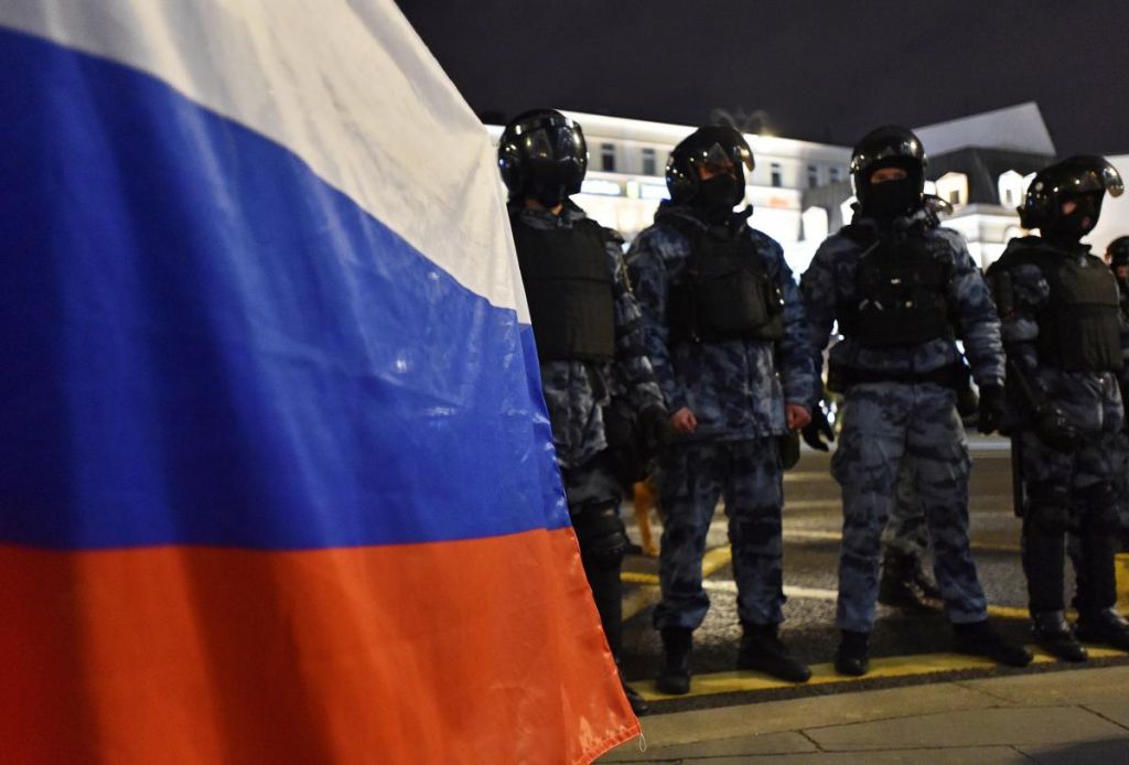 В Росії почалася "бусифікація": ЗМІ повідомляють про масові облави на чоловіків В Росії почалася "бусифікація": ЗМІ повідомляють про масові облави на чоловіків