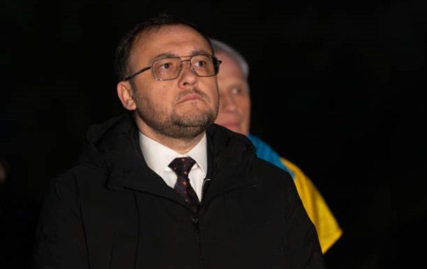 Посол України в Польщі також повертає свій орден Посол України в Польщі також повертає свій орден