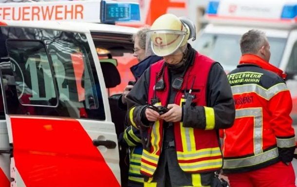 У німецькому Гамбурзі сталася пожежа в готелі, постраждали 14 людей У німецькому Гамбурзі сталася пожежа в готелі, постраждали 14 людей