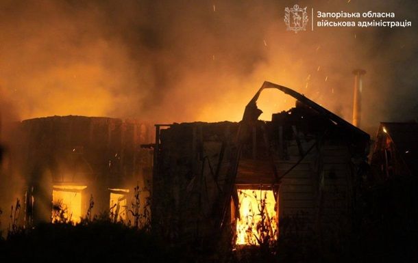 рф масовано обстріляла Україну: зруйновані будинки, авто й інфраструктура, є загиблі та десятки постраждалих (фото) рф масовано обстріляла Україну: зруйновані будинки, авто й інфраструктура, є загиблі та десятки постраждалих (фото)