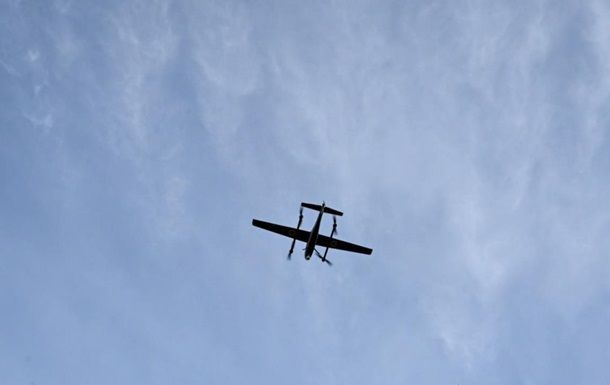 В Криму уражено ангари з винищувачами - СБУ В Криму уражено ангари з винищувачами - СБУ
