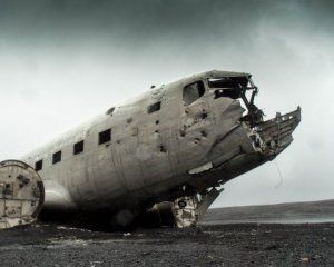 У пасажирський літак влучила ракета: 290 людей загинули У пасажирський літак влучила ракета: 290 людей загинули