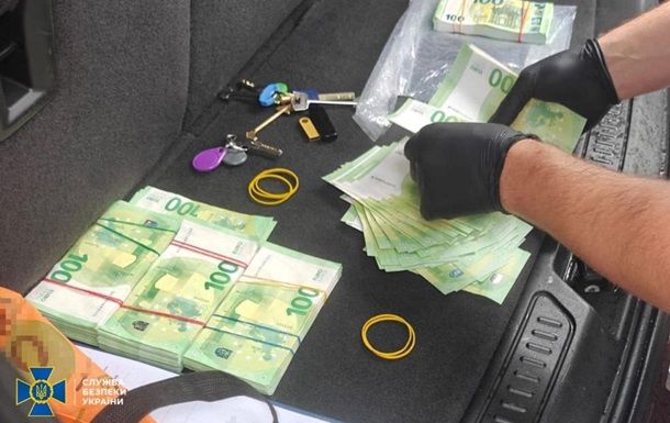 У виробника дронів вимагали хабар у 100 тисяч евро У виробника дронів вимагали хабар у 100 тисяч евро