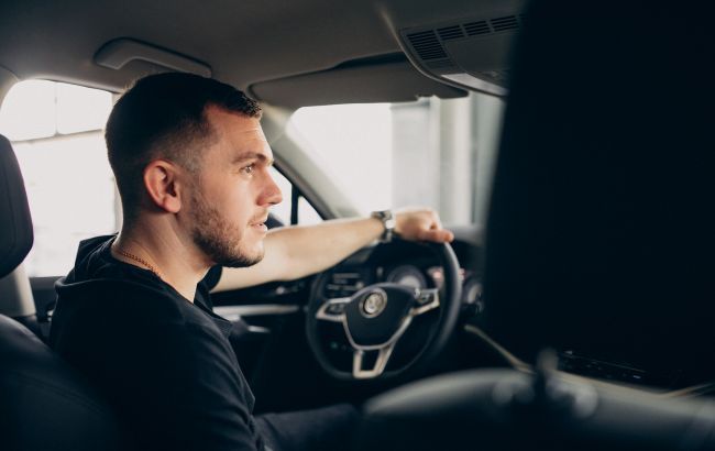 Посвідчення водія видаватимуть по-новому: чи скасують тимчасові права Посвідчення водія видаватимуть по-новому: чи скасують тимчасові права