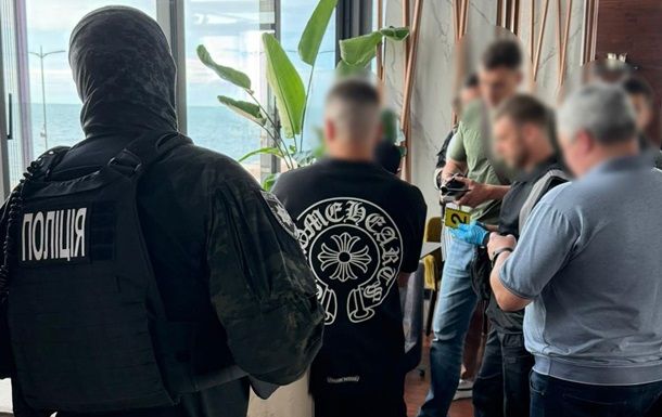 Одесит продавав в Україні великими партіям кокаїн з ЄС Одесит продавав в Україні великими партіям кокаїн з ЄС