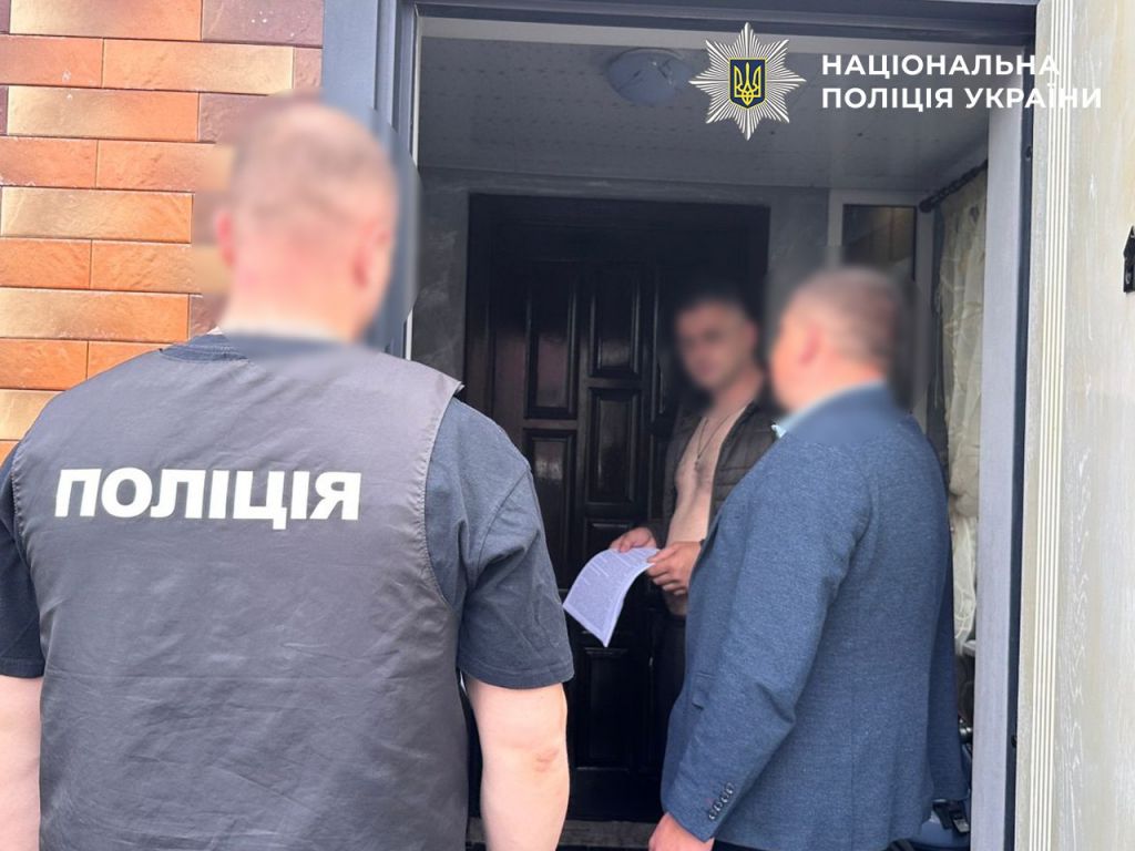 "Гуманітарний бізнес" на крові: на Волині судитимуть групу осіб, які продавали авто для ЗСУ(фото) "Гуманітарний бізнес" на крові: на Волині судитимуть групу осіб, які продавали авто для ЗСУ(фото)