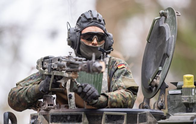 Тисячі німців звільняються з Бундесверу, щоб не воювати Тисячі німців звільняються з Бундесверу, щоб не воювати