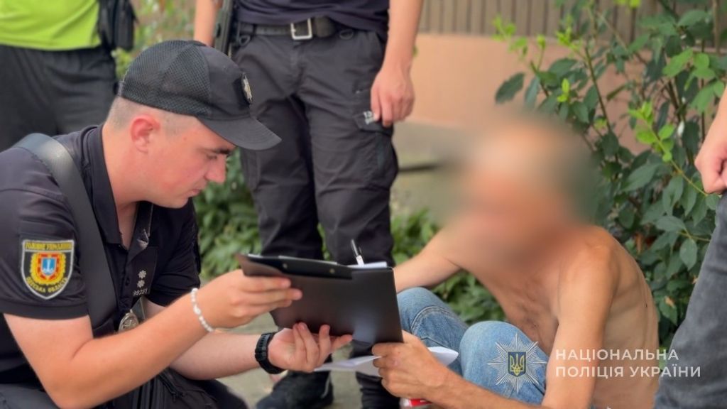 “Зранку прокинувся – пульсу нема”: у поліції розповіли деталі резонансного вбивства в Ізмаїлі “Зранку прокинувся – пульсу нема”: у поліції розповіли деталі резонансного вбивства в Ізмаїлі