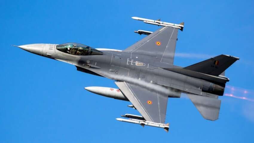 Історичний бій у небі: як український F-16 вперше знищив російський винищувач Історичний бій у небі: як український F-16 вперше знищив російський винищувач