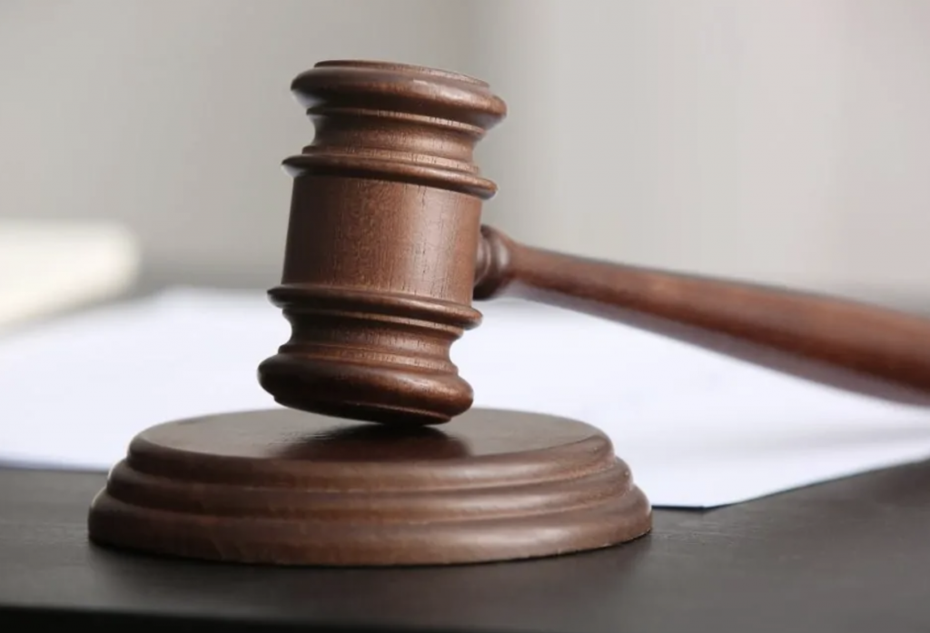 В Ізмаїлі чоловік отримав чотири роки умовно за смерть брата під час сварки В Ізмаїлі чоловік отримав чотири роки умовно за смерть брата під час сварки