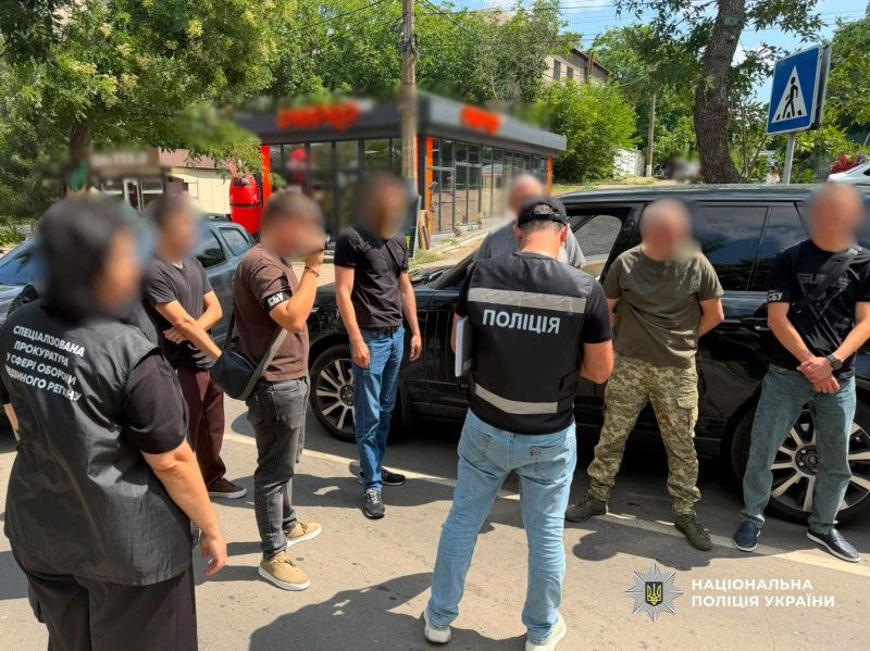 Фіктивне бронювання за 500 літрів дизпалива: на Одещині на хабарництві затримали посадовця ТЦК Фіктивне бронювання за 500 літрів дизпалива: на Одещині на хабарництві затримали посадовця ТЦК