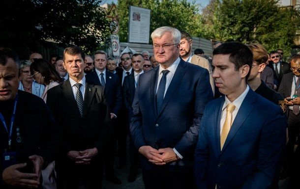 У Києві розпочалася нарада послів України У Києві розпочалася нарада послів України
