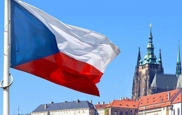 Чехія змінила правила надання тимчасового захисту українцям Чехія змінила правила надання тимчасового захисту українцям