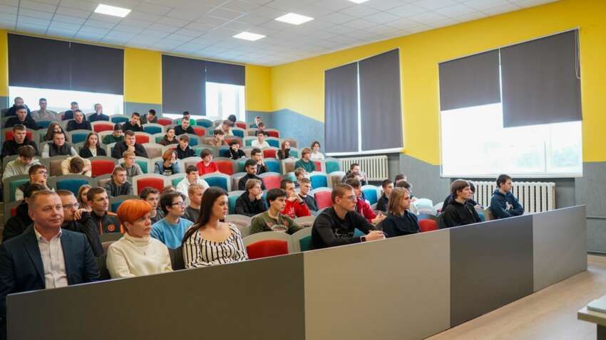 Здобути вищу освіту нечесним шляхом стане складніше: за що в Україні тепер почали штрафувати Здобути вищу освіту нечесним шляхом стане складніше: за що в Україні тепер почали штрафувати