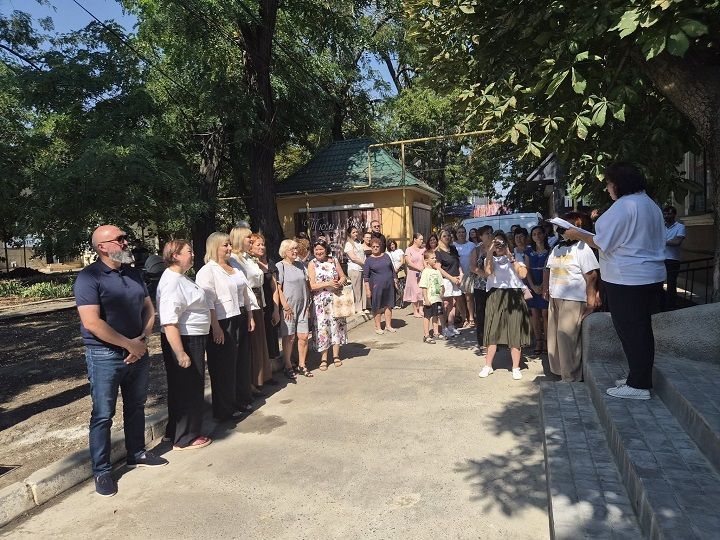 Бібліотека 5D запрацювала в містечку на Одещині Бібліотека 5D запрацювала в містечку на Одещині