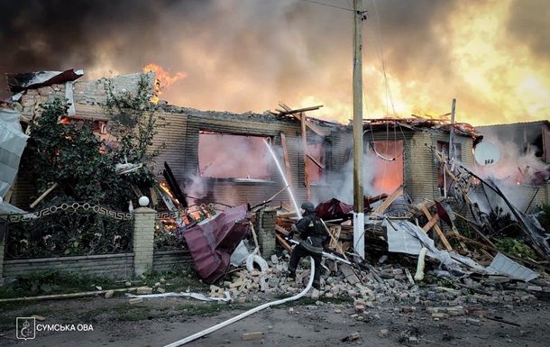 Атака РФ на Сумщину: загинули 9-річний хлопчик і його мама Атака РФ на Сумщину: загинули 9-річний хлопчик і його мама