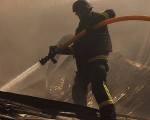Росія вдарила реактивним дроном по передмістю Одеси: є постраждалі Росія вдарила реактивним дроном по передмістю Одеси: є постраждалі