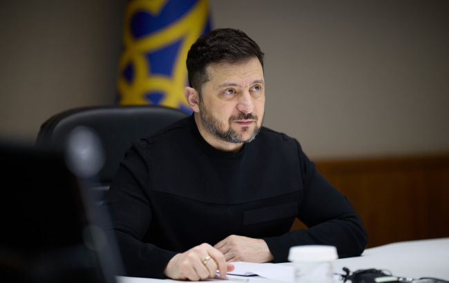 Україна планує запускати по РФ 1000 дронів на день: Зеленський поставив завдання Україна планує запускати по РФ 1000 дронів на день: Зеленський поставив завдання
