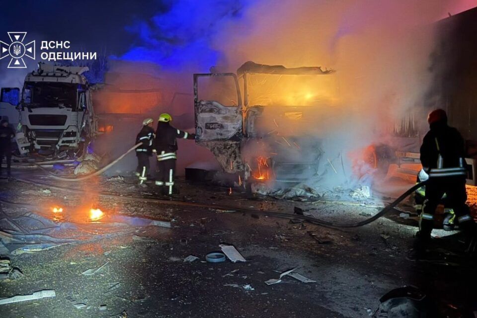 В Ізмаїльському районі внаслідок ворожої атаки загинула людина В Ізмаїльському районі внаслідок ворожої атаки загинула людина