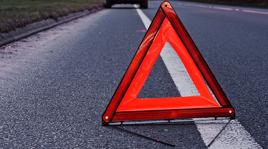 У Кучургані УАЗ врізався в дерево: водій загинув, двоє людей постраждали У Кучургані УАЗ врізався в дерево: водій загинув, двоє людей постраждали