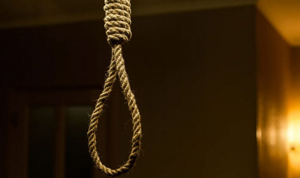 В Ізмаїльському районі у зашморгу знайшли 10-класницю В Ізмаїльському районі у зашморгу знайшли 10-класницю