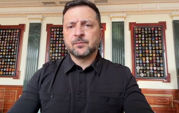 Посланці Трампа приїдуть до Києва, Росія має призупинити удари, - Зеленський Посланці Трампа приїдуть до Києва, Росія має призупинити удари, - Зеленський