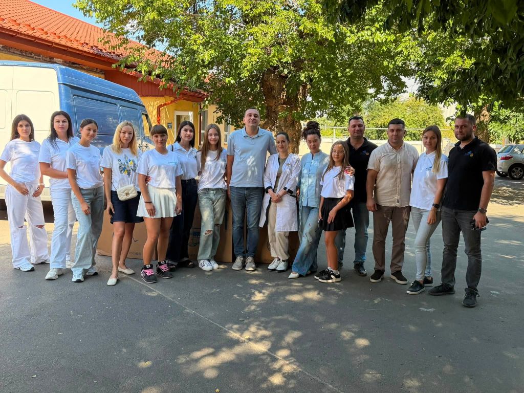 Rotary Club Izmail та Interact Club об’єдналися заради допомоги: передано 53 колісні крісла Rotary Club Izmail та Interact Club об’єдналися заради допомоги: передано 53 колісні крісла