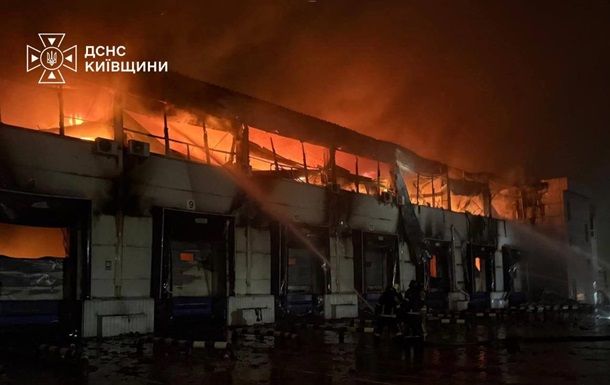 Росія атакувала п'ять районів Київщини, є руйнування Росія атакувала п'ять районів Київщини, є руйнування