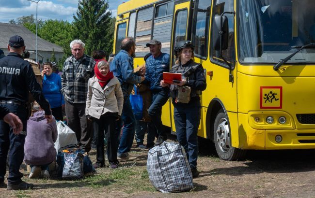 Обов'язкова евакуація: які два села Дніпропетровської області залишаться "порожніми"(фото) Обов'язкова евакуація: які два села Дніпропетровської області залишаться "порожніми"(фото)