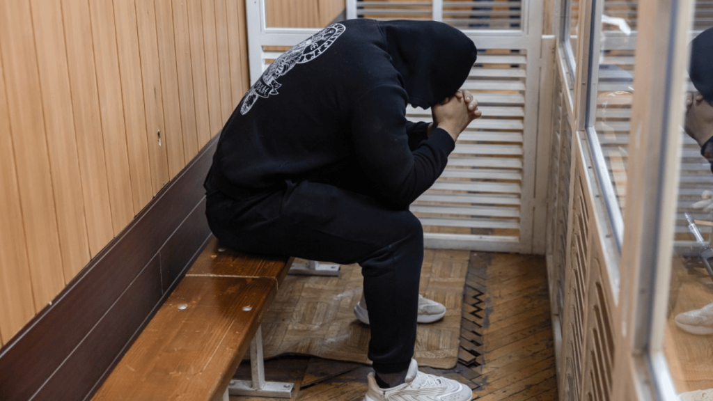 Викрав з під'їзду та катував чоловіка: в Одесі засудили працівника ТЦК Викрав з під'їзду та катував чоловіка: в Одесі засудили працівника ТЦК