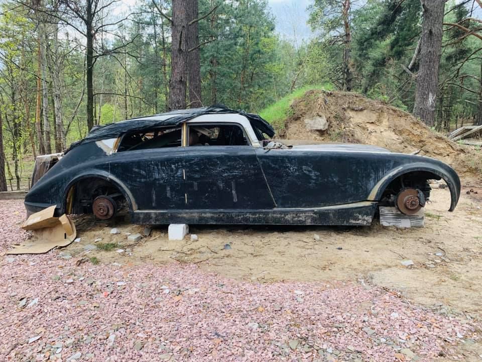 У Київському районі Одеси розшукують водіїв покинутих авто У Київському районі Одеси розшукують водіїв покинутих авто