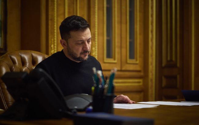 Зеленський подав у Раду подання на звільнення Кравченка Зеленський подав у Раду подання на звільнення Кравченка