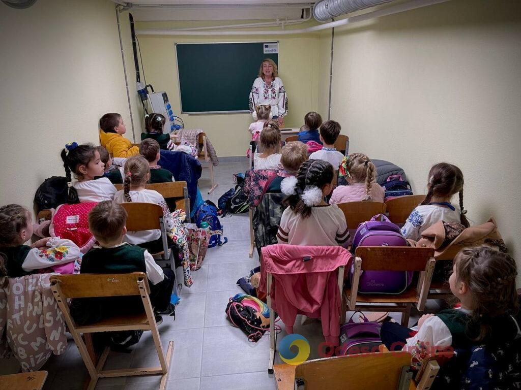В Одесі під час повітряної тривоги дистанційні уроки не проводяться В Одесі під час повітряної тривоги дистанційні уроки не проводяться