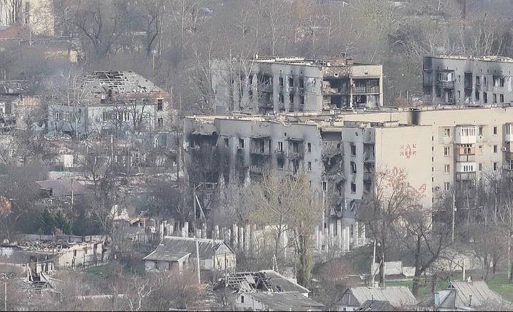 «Повертайся назад і помирай там»: Путін морить голодом ціле українське місто «Повертайся назад і помирай там»: Путін морить голодом ціле українське місто