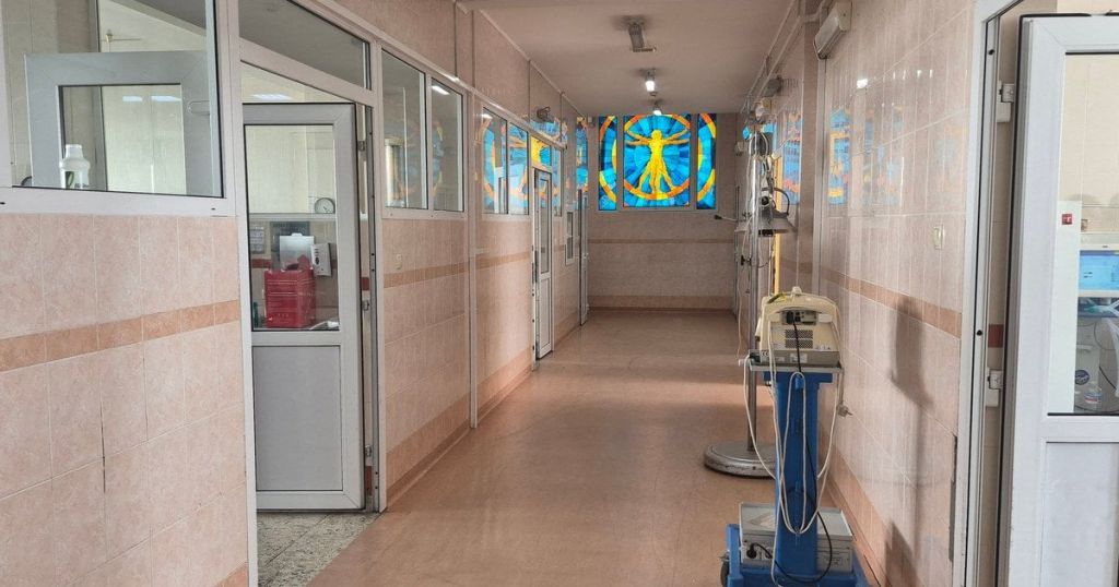 Як працюватимуть медзаклади під час тривоги: уряд затвердив нові правила Як працюватимуть медзаклади під час тривоги: уряд затвердив нові правила