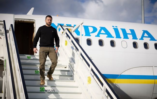 Зеленський прибув до Нью-Йорка: на нього чекають близько 20 зустрічей Зеленський прибув до Нью-Йорка: на нього чекають близько 20 зустрічей