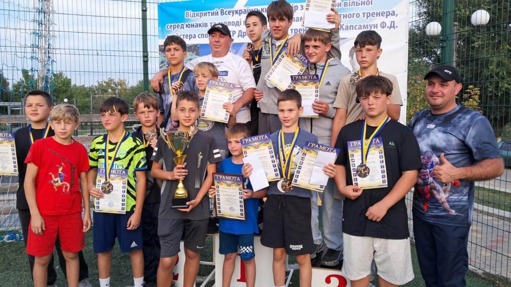 Всеукраїнський турнір з боротьби вільної серед юнаків та молоді Всеукраїнський турнір з боротьби вільної серед юнаків та молоді