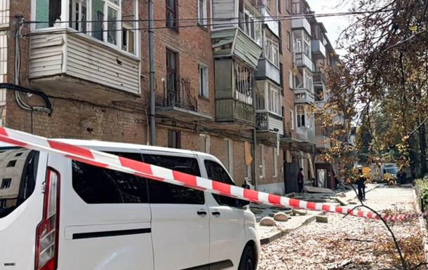 Суми зазнали бомбового удару, є загиблі Суми зазнали бомбового удару, є загиблі
