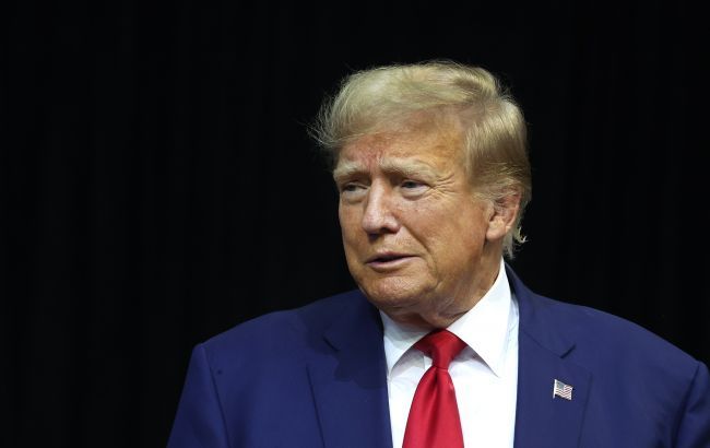 Трамп заявив, що Зеленський нібито погодився пригальмувати з ударами по НПЗ РФ Трамп заявив, що Зеленський нібито погодився пригальмувати з ударами по НПЗ РФ