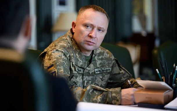Драпатий проводить ревізію офіцерів Генштабу - ЗМІ Драпатий проводить ревізію офіцерів Генштабу - ЗМІ
