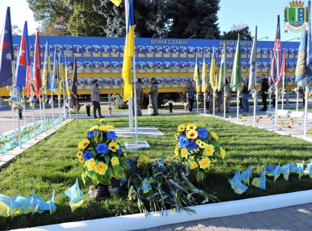 День Захисників і Захисниць України: Пам’ятаємо. Шануємо. Дякуємо. (фото) День Захисників і Захисниць України: Пам’ятаємо. Шануємо. Дякуємо. (фото)