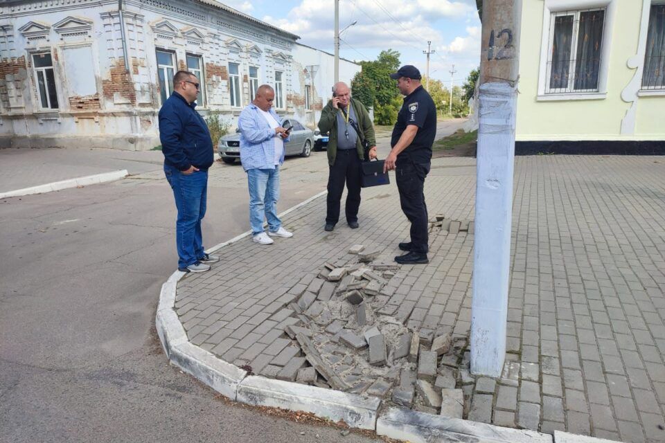 В Кілії притягуватимуть до відповідальності усіх, хто руйнуватиме дороги: водії ремонтуватимуть пошкоджене за власний рахунок В Кілії притягуватимуть до відповідальності усіх, хто руйнуватиме дороги: водії ремонтуватимуть пошкоджене за власний рахунок