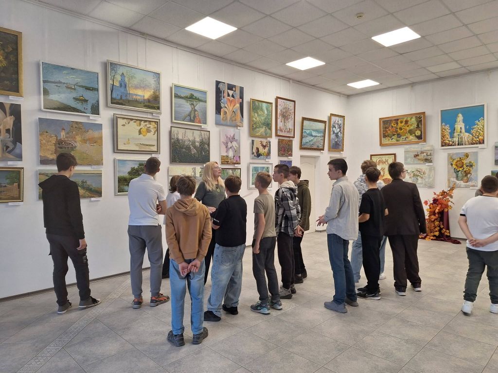 В Ізмаїльській картинній галереї говорили про героїзм українських Захисників В Ізмаїльській картинній галереї говорили про героїзм українських Захисників