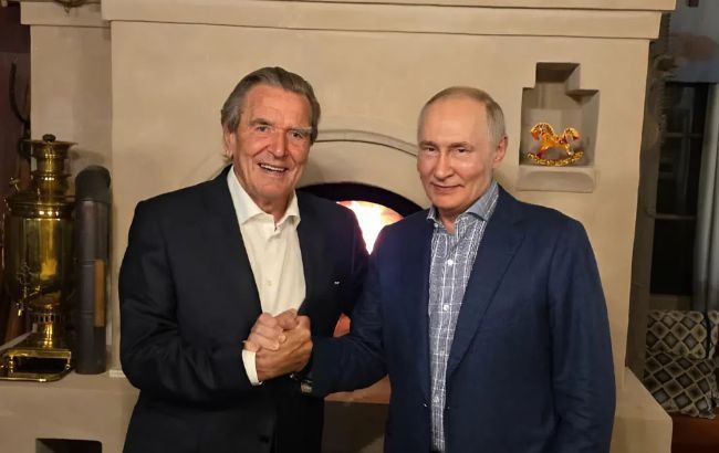 Путін запросив Шредера додому на День народження Путін запросив Шредера додому на День народження